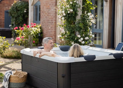 MSpa Oslo Plus frame spa - 6 persoons